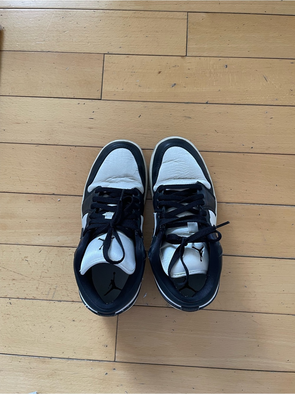 Nike Jordan 1 low - Picture 2 of 5